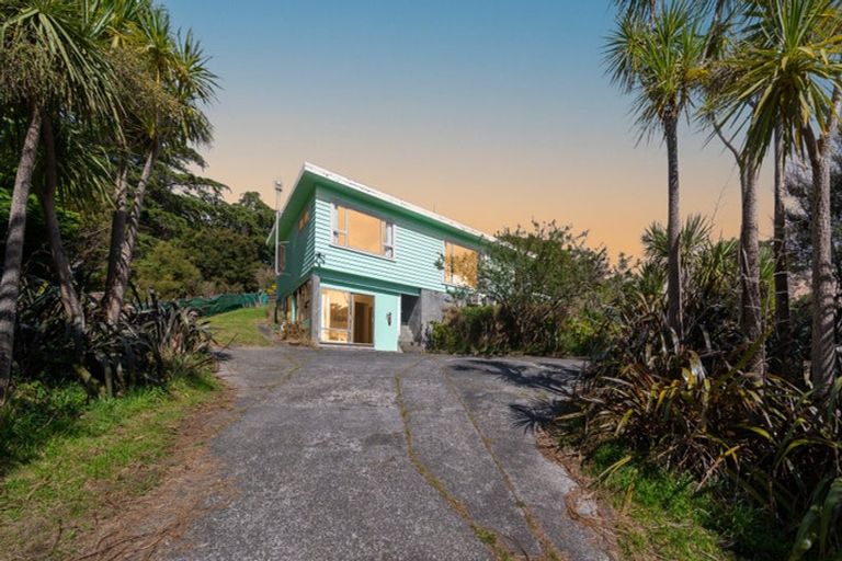 Photo of property in 474 Omokoroa Road, Makara, Wellington, 6972