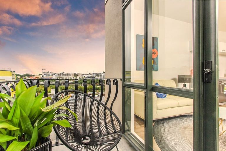 Photo of property in 2k/30 Randolph Street, Eden Terrace, Auckland, 1010