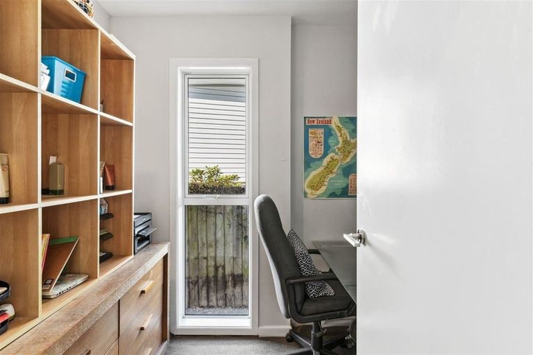 Photo of property in 22 Joyce Crescent, Ilam, Christchurch, 8041