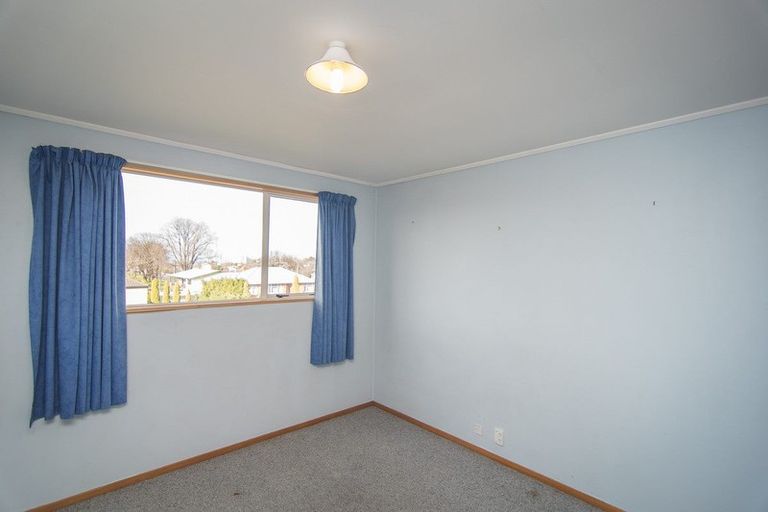 Photo of property in 16 Buchanan Street, Parkside, Timaru, 7910