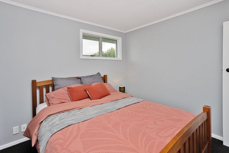 Photo of property in 64 Forfar Crescent, Rockdale, Invercargill, 9812
