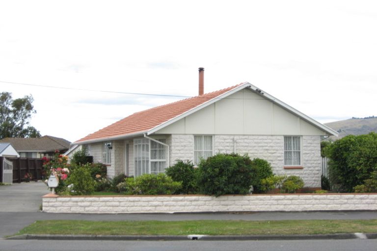 Photo of property in 62 Hargood Street, Woolston, Christchurch, 8062