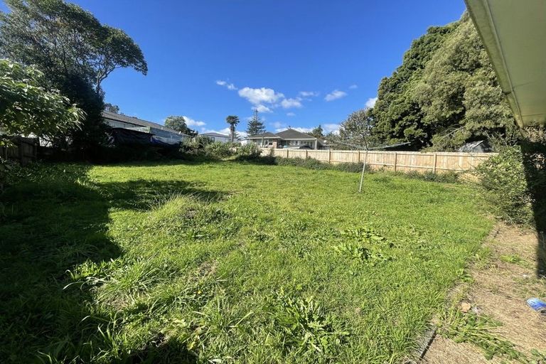 Photo of property in 228 Dominion Road, Red Hill, Papakura, 2110