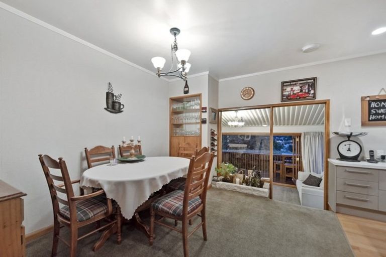 Photo of property in 32 Carey Street, Maeroa, Hamilton, 3200