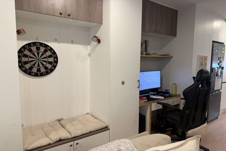 Photo of property in 34 Huri Street, Mangere Bridge, Auckland, 2022
