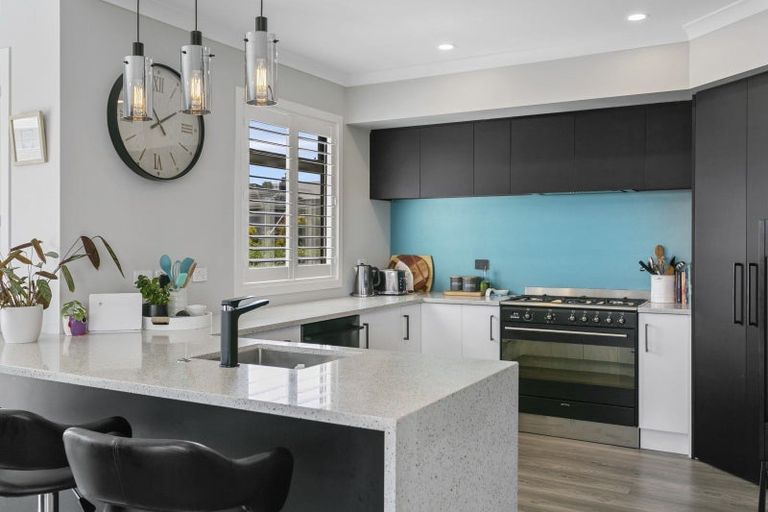 Photo of property in 65 Arrowsmith Avenue, Waipahihi, Taupo, 3330