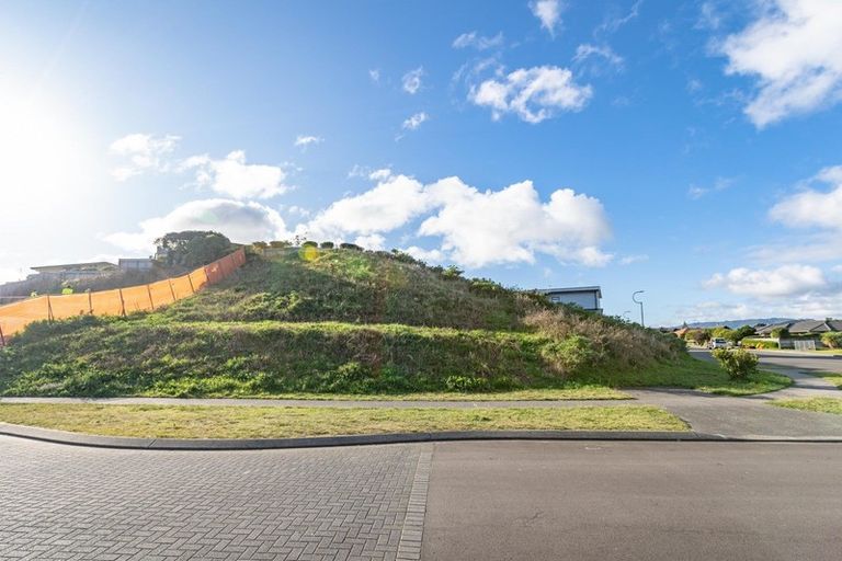 Photo of property in 2 Telford Way, Raumati Beach, Paraparaumu, 5032