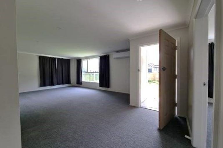 Photo of property in 102 Vogel Street, Woodville, 4920