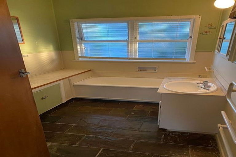 Photo of property in 27 Darley Street, Maeroa, Hamilton, 3200