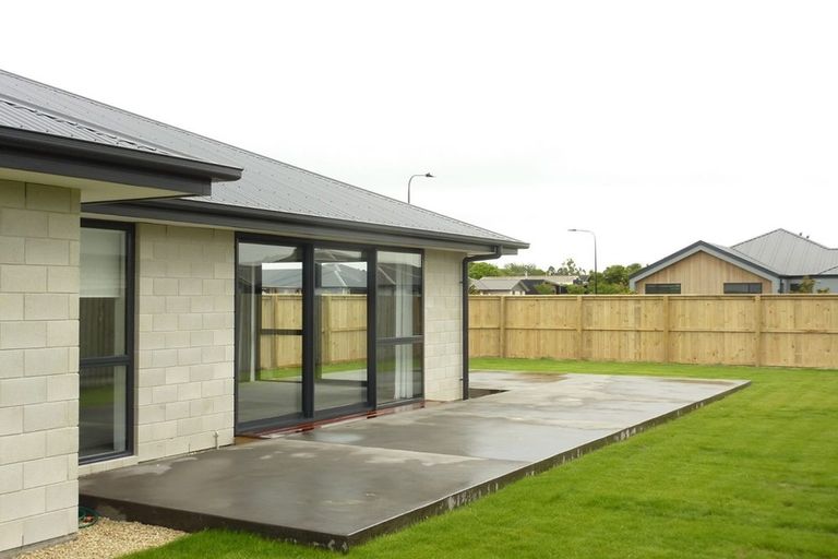 Photo of property in 38 Petries Road, Woodend, 7610