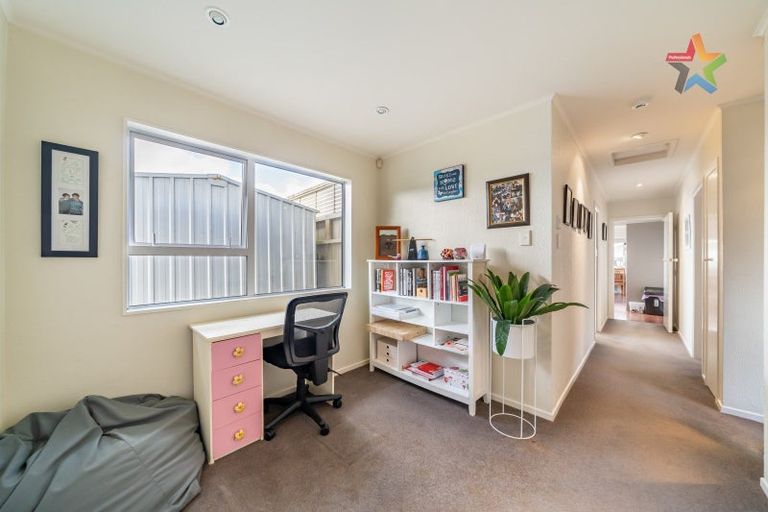 Photo of property in 7 Acacia Avenue, Maungaraki, Lower Hutt, 5010