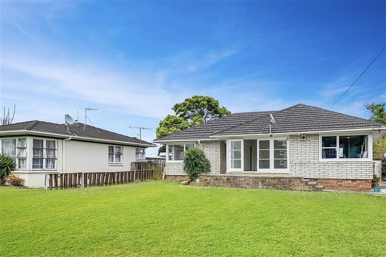 Photo of property in 6 Pandora Place, Pakuranga, Auckland, 2010