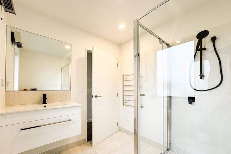 Photo of property in 3/23 Winton Street, St Albans, Christchurch, 8014