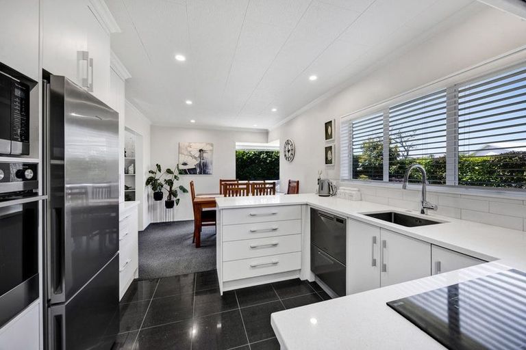 Photo of property in 33 Tawa Street, Hawera, 4610