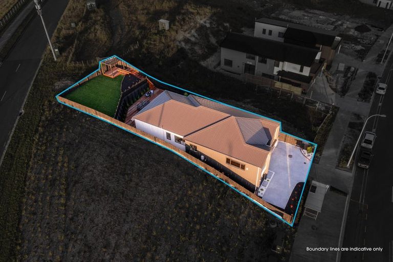 Photo of property in 187 Te Oneroa Way, Long Bay, Auckland, 0630