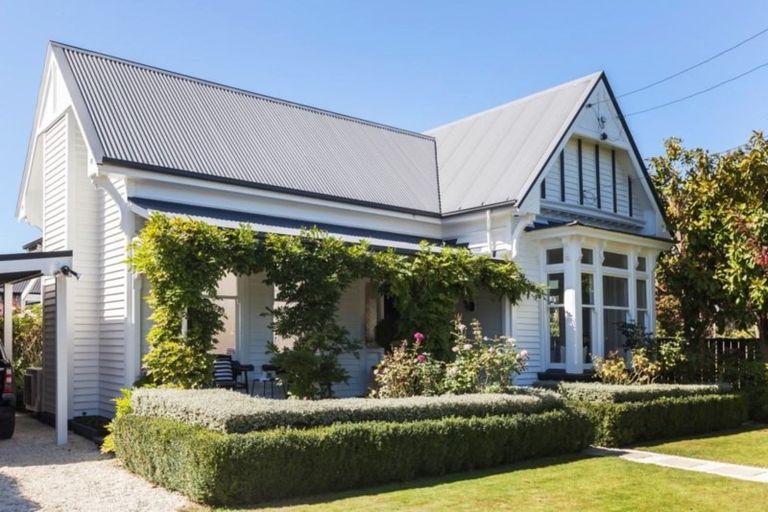 Photo of property in 52a Onslow Street, St Albans, Christchurch, 8014