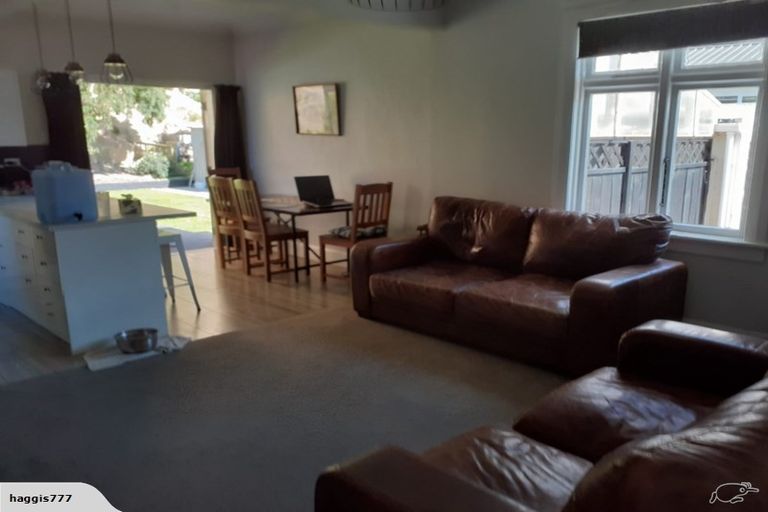 Photo of property in 14 Cranley Street, Musselburgh, Dunedin, 9013