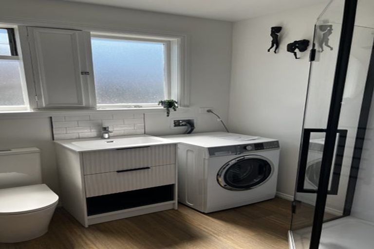 Photo of property in 1/141 Somerfield Street, Somerfield, Christchurch, 8024