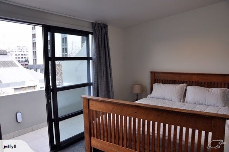 Photo of property in Mendosa Terraces Apartments, 3/9 Ebor Street, Te Aro, Wellington, 6011