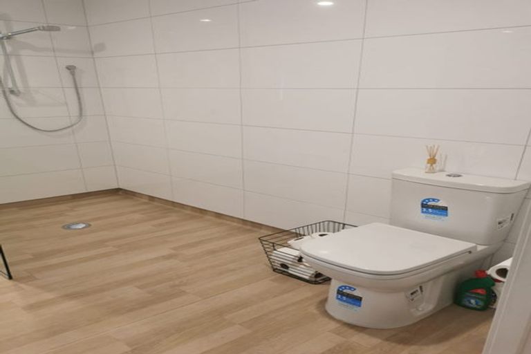 Photo of property in 206/9 East Street, Papakura, 2110