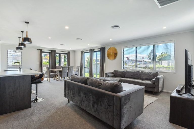 Photo of property in 1 Kohekohe Drive, Owhata, Rotorua, 3010