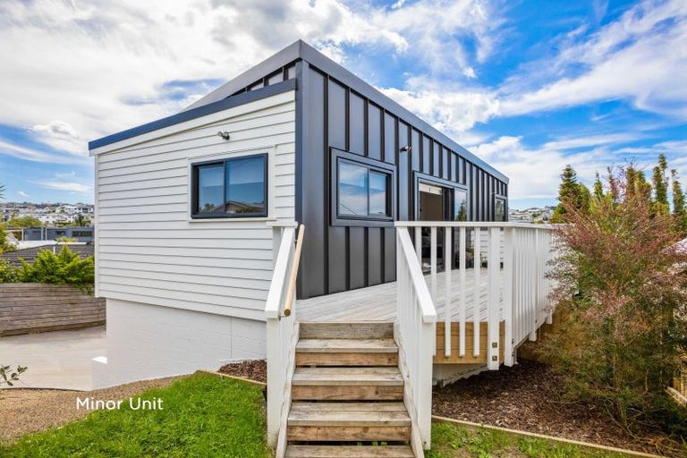 Photo of property in 9 Glenvar Road, Torbay, Auckland, 0630