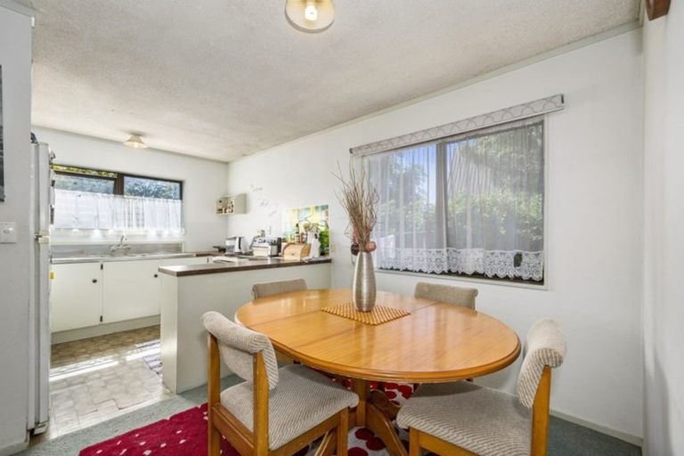 Photo of property in 15 Domain Road, Papamoa Beach, Papamoa, 3118