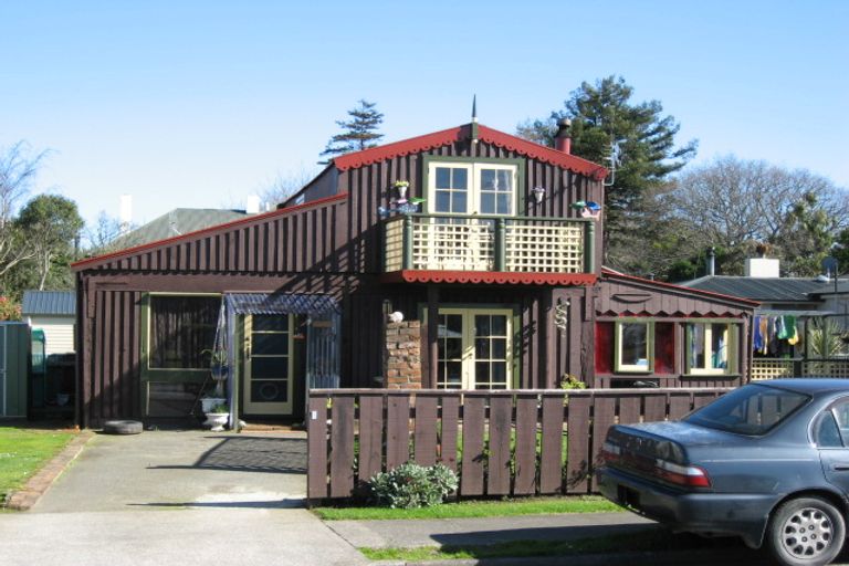 Photo of property in 2a Maunder Street, Marton, 4710