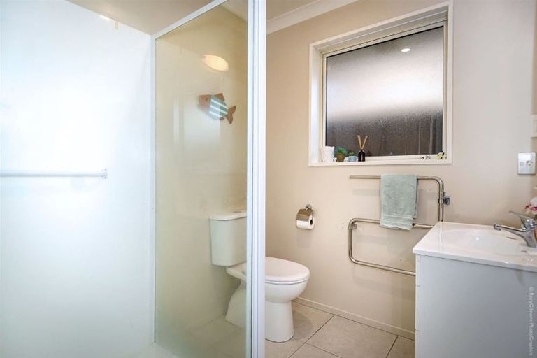 Photo of property in 2/60 Bassett Street, Burwood, Christchurch, 8083