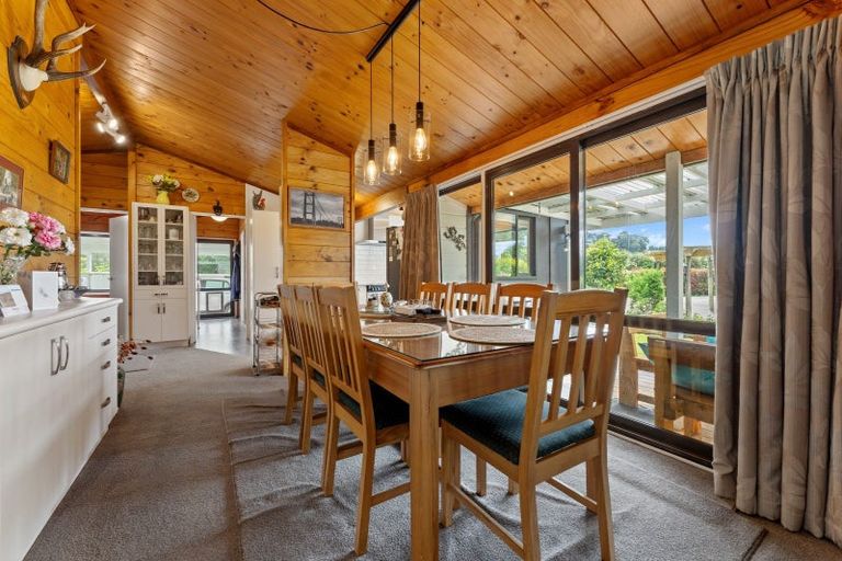 Photo of property in 28 Hanlon Road, Ashhurst, 4884