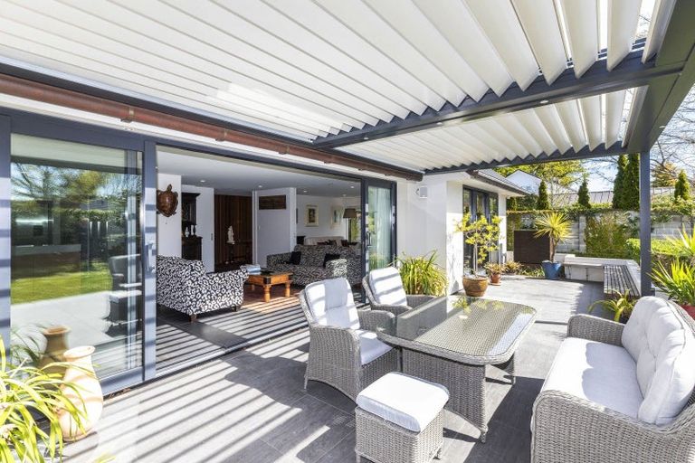 Photo of property in 30b Jacksons Road, Merivale, Christchurch, 8014