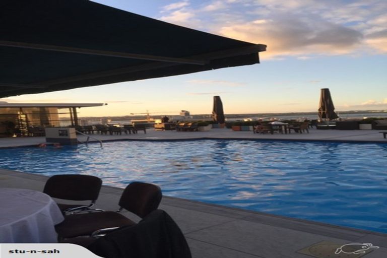 Photo of property in The Heritage Hotel Apartments, 604/35 Hobson Street, Auckland Central, Auckland, 1010