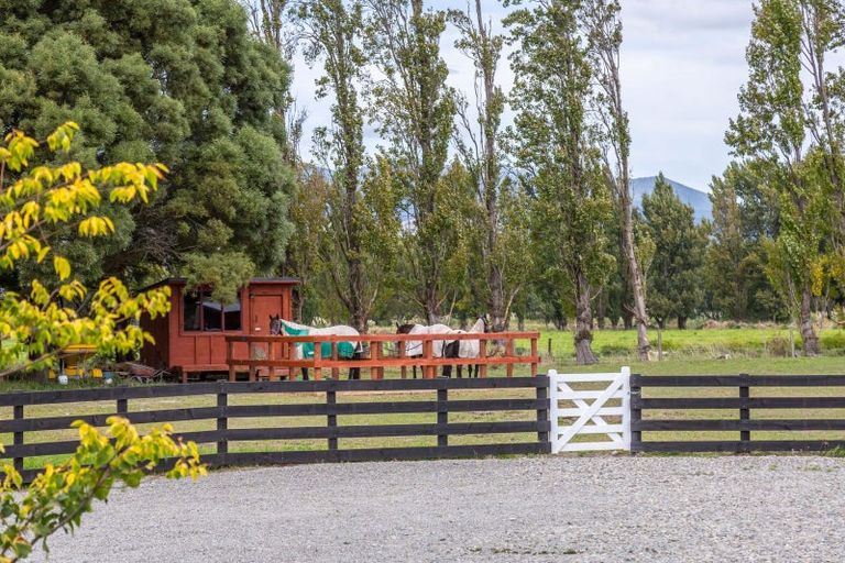 Photo of property in 1511 Kahutara Road, Kahutara, Featherston, 5772