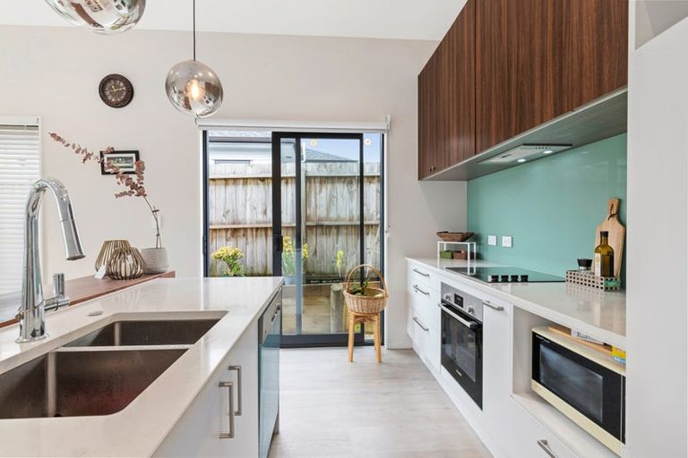 Photo of property in 24 Jutland Road, Pukekohe, 2120