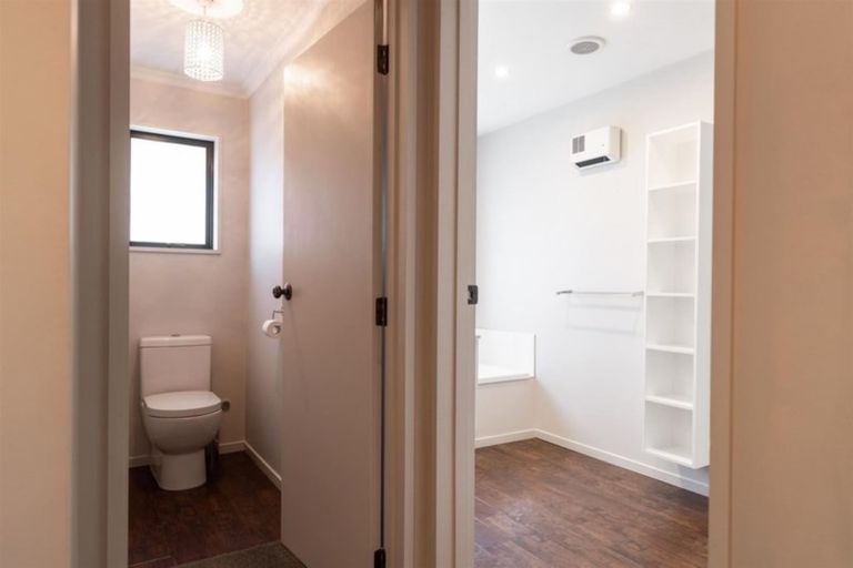 Photo of property in 144 Beacon Point Road, Wanaka, 9305