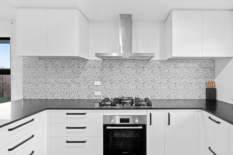 Photo of property in 5 Atap Place, Northwood, Christchurch, 8051