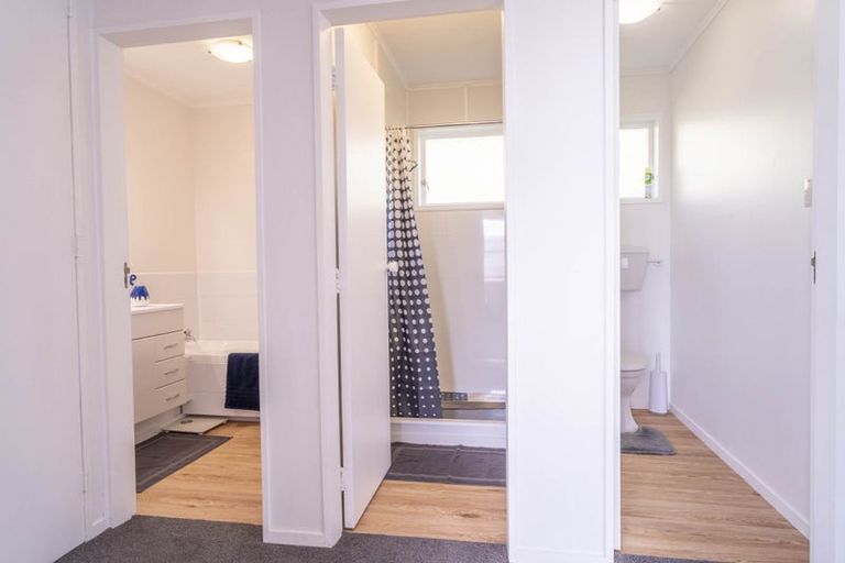 Photo of property in 9 Dormar Place, Churton Park, Wellington, 6037