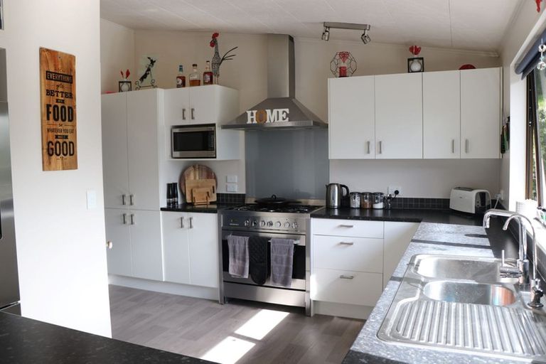 Photo of property in 62 Pipiwai Road, Te Kamo, Whangarei, 0176