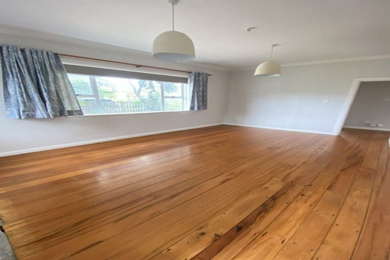 Photo of property in 19b Croft Grove, Moera, Lower Hutt, 5010