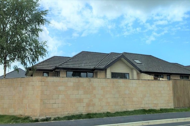 Photo of property in 760 Main North Road, Belfast, Christchurch, 8051