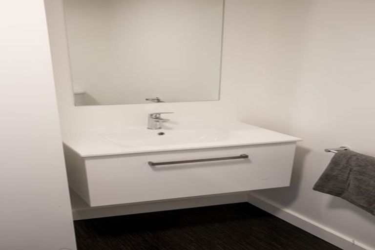 Photo of property in Merchant Quarter 2, 621/38 Mccrae Way, New Lynn, Auckland, 0600