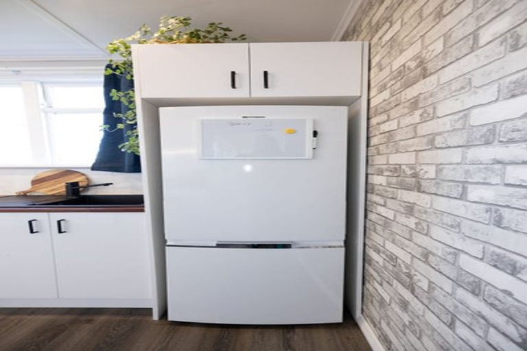 Photo of property in 7 Hanlon Street, Halfway Bush, Dunedin, 9010