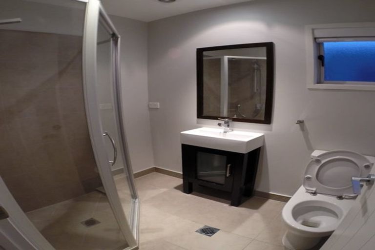 Photo of property in 96d Anzac Street, Takapuna, Auckland, 0622