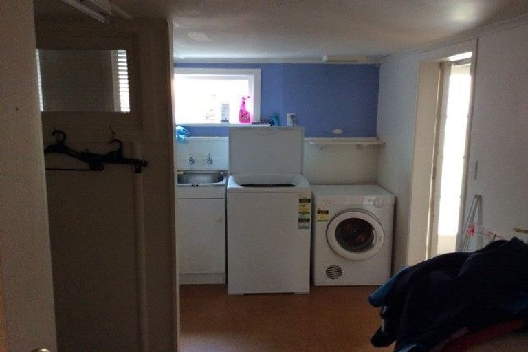 Photo of property in 303 Oceanbeach Road, Mount Maunganui, 3116