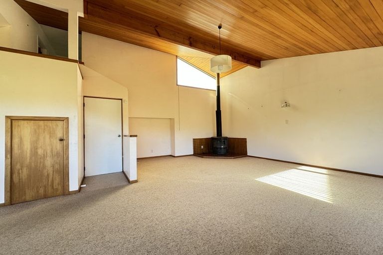 Photo of property in 3 Atwood Grove, Churton Park, Wellington, 6037