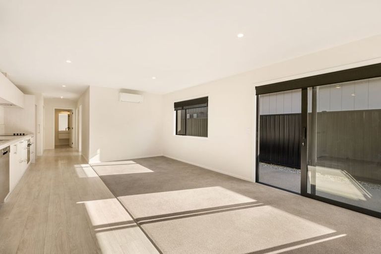 Photo of property in 10 Waddell Street, Lake Hawea, 9382