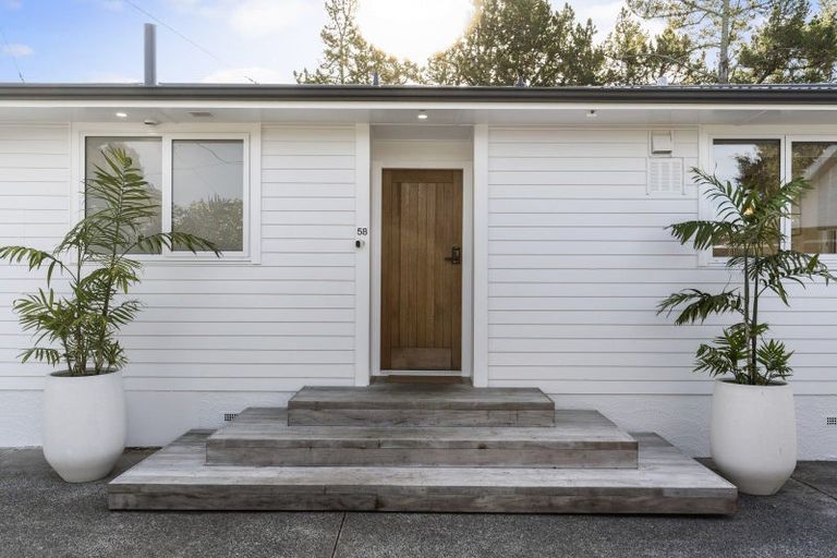 Photo of property in 58 Cobham Crescent, Kelston, Auckland, 0602