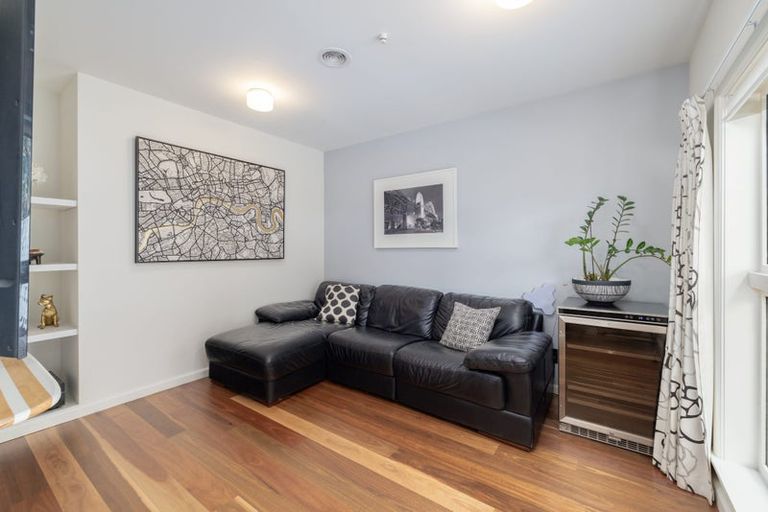 Photo of property in 75 Glandovey Road, Fendalton, Christchurch, 8052