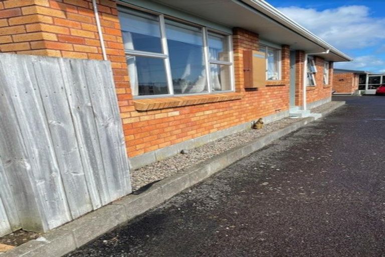 Photo of property in 10a Chilman Street, Strandon, New Plymouth, 4312