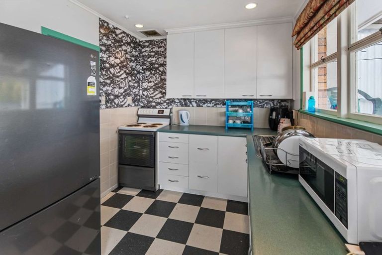 Photo of property in 2/11 Bryce Street, Cambridge, 3434